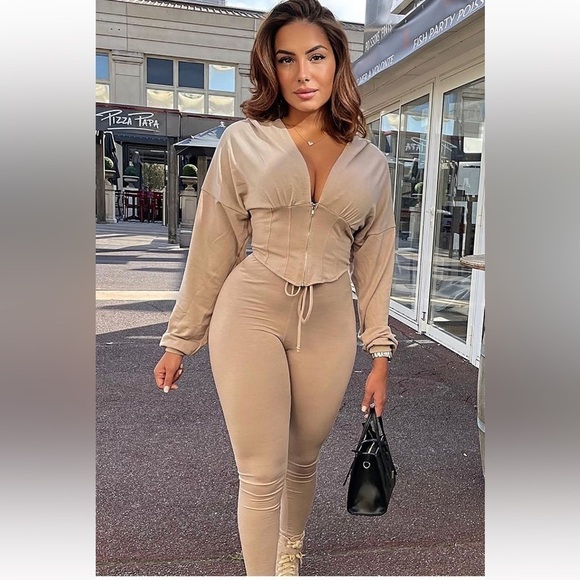 Fashion Nova M Better than ever hoodie set Taupe - Picture 1 of 7